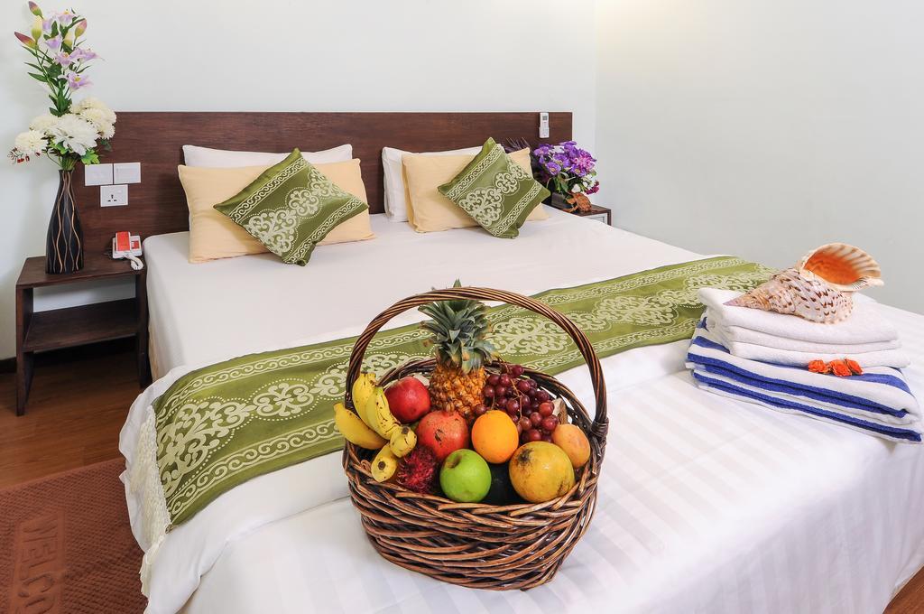Salt Beach Hotel Maafushi Quarto foto